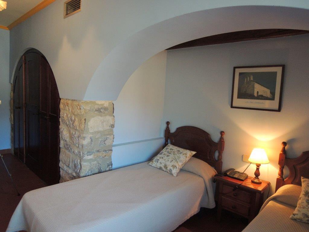 Hostal De La Rovira Oix Eksteriør billede