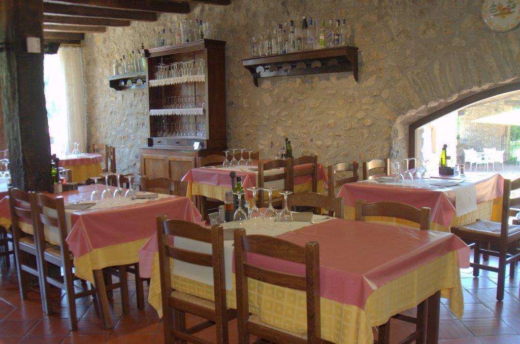 Hostal De La Rovira Oix Eksteriør billede