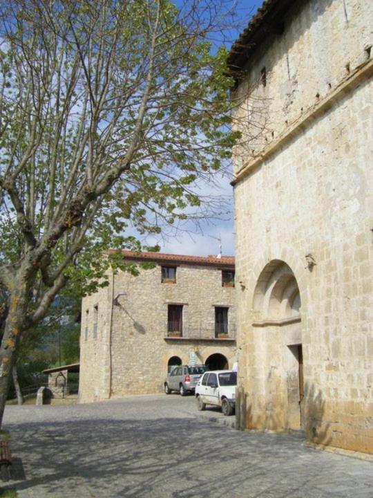 Hostal De La Rovira Oix Eksteriør billede